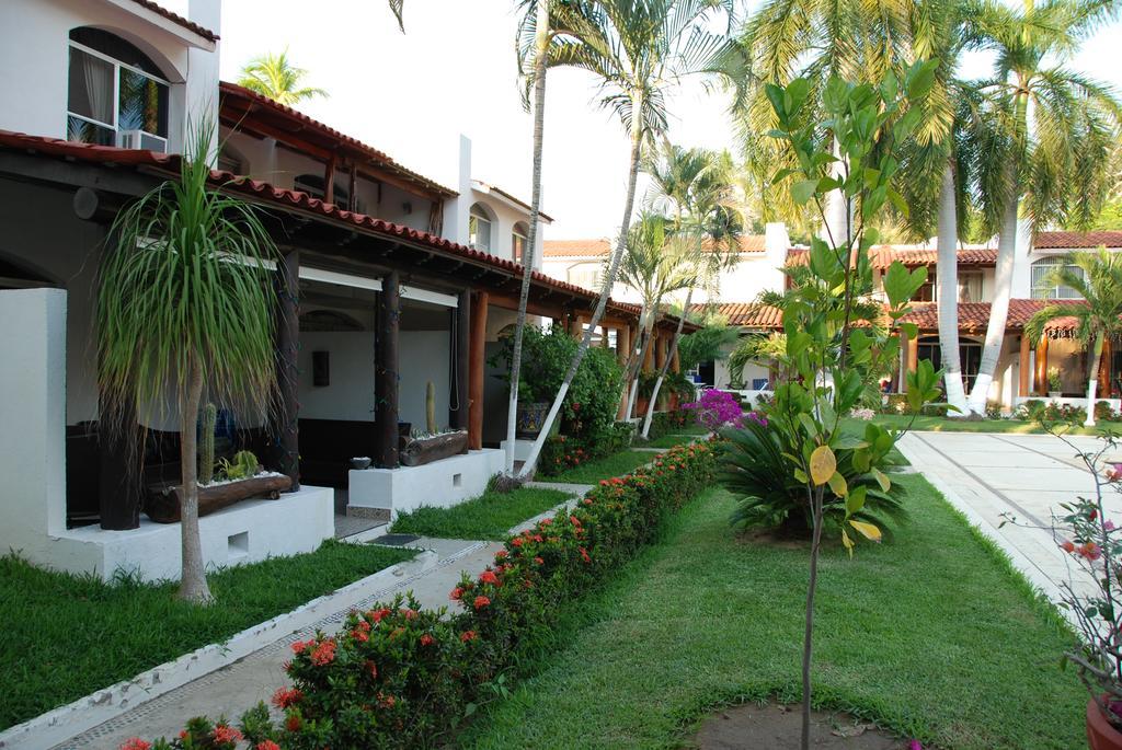 Casa Romantica De Playa Ixtapa  Exterior photo